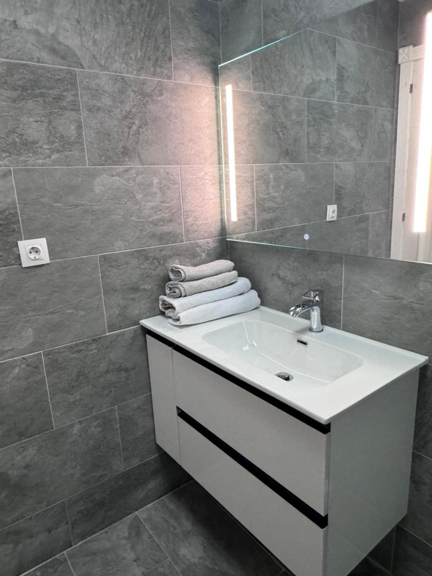 Ferienwohnung Los Locos, Princessa, Beach, Sea View,Pool, Torrevieja Exterior foto